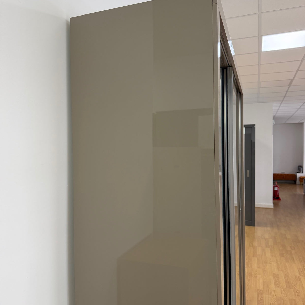 Chicago 2.0 High Gloss Mirrored Sliding Wardrobe