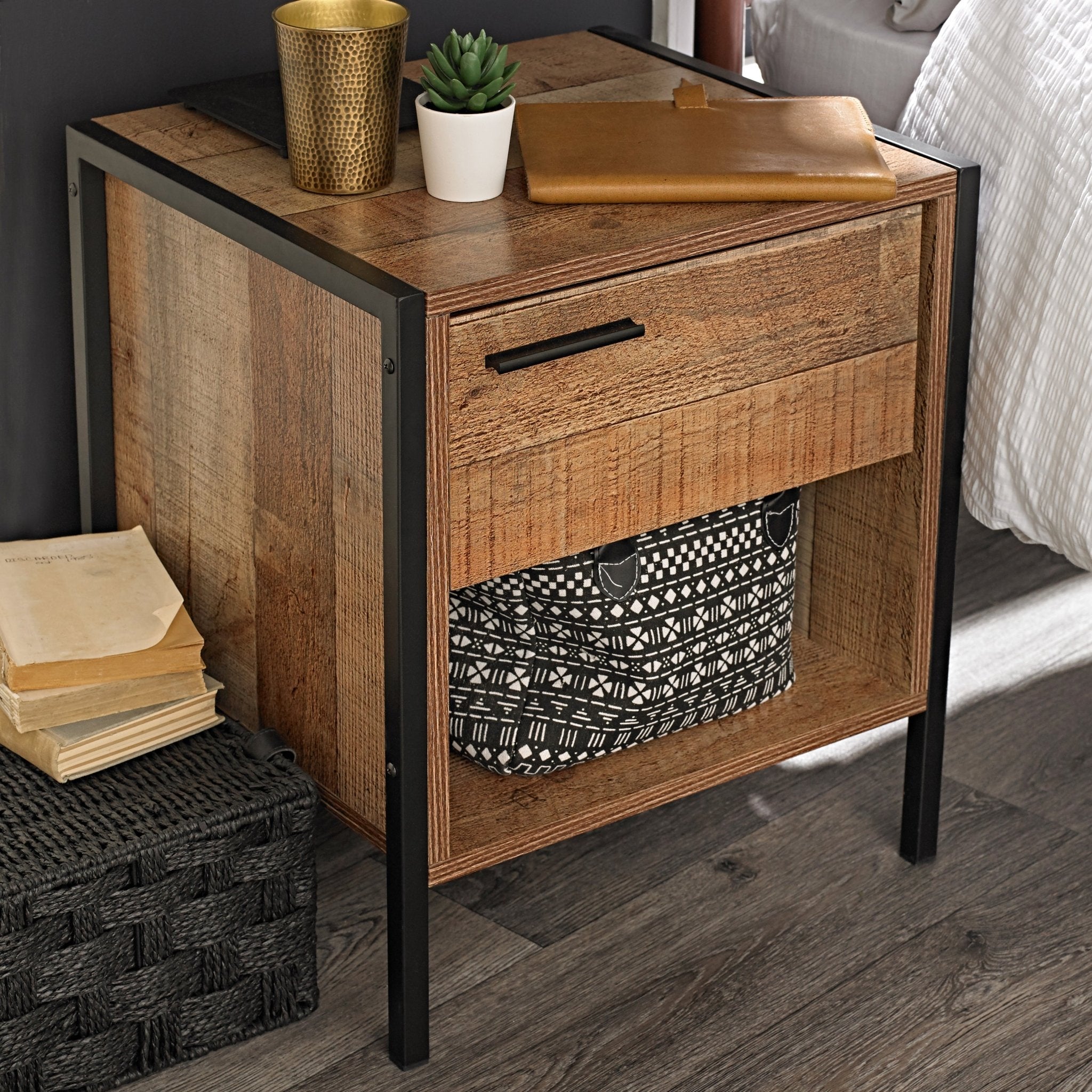 Ethan Bedside - Furniturezone