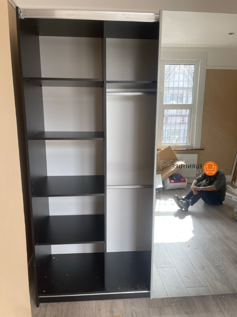 Hampton Sliding Wardrobe